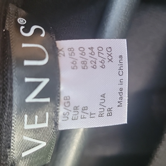 NWT VENUS SWEATER DRESS - Picture 3 of 5